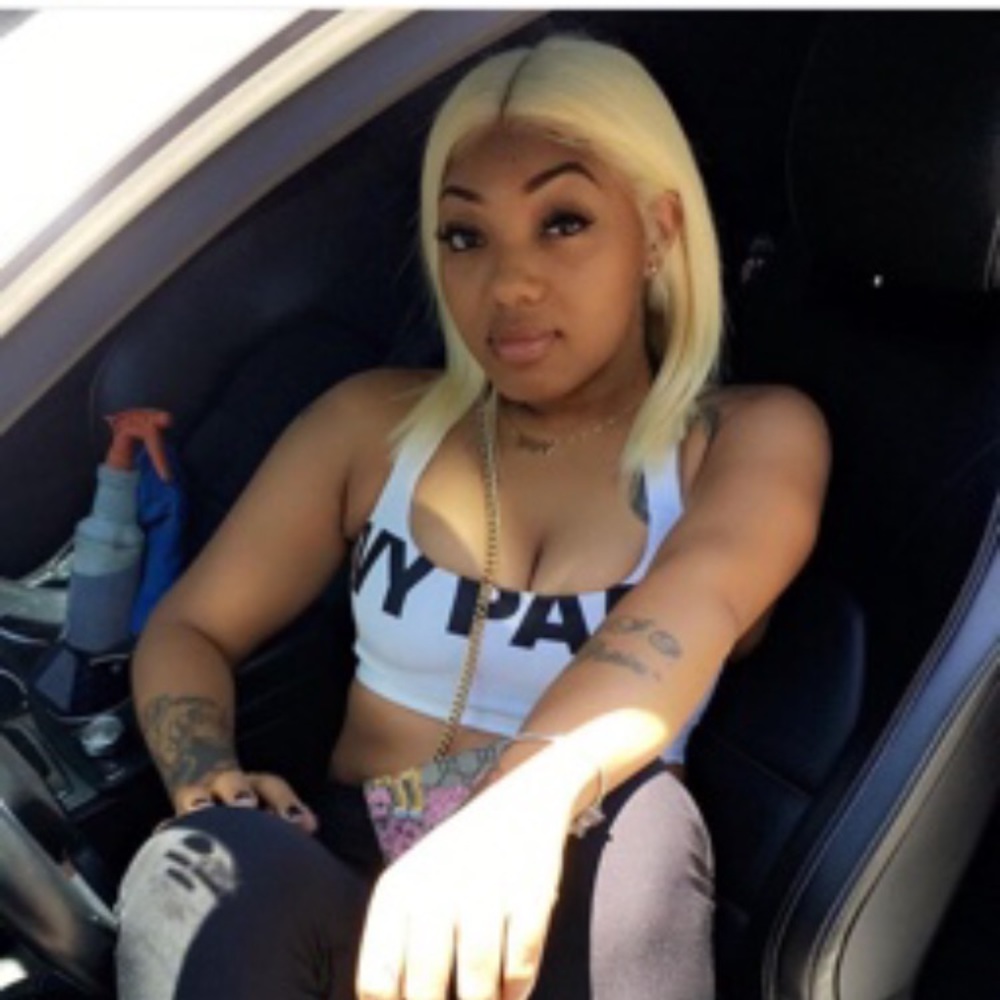 Meet your Posher, Ariana